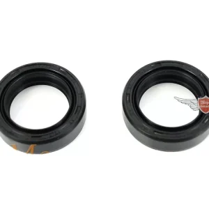 Sonderangebot Telegabel Simmeringe 27x39x10.5 Schwarz für Honda CB 50 J, CY K, MB S, MT XL 50, 80, 80 XR R, 125 K/J/S, CG 125, Suzuki A AP GT TS ERK, ZR CP RM GP Kawasaki AR AE KH A1/A4, Yamaha FS SE, RD LC 1, RS 100