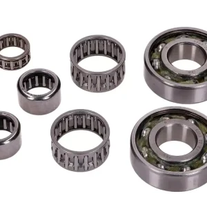 Must-Have Motorlager Satz Getriebe / Kupplung Naraku für Derbi EBE, EBS, D50B